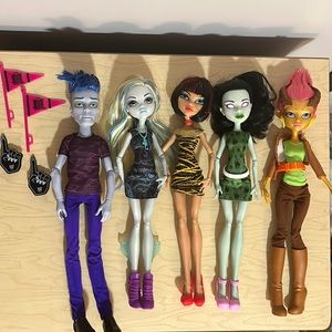 Monster High We Are Monster High Student Disembody Council 5 Doll Set